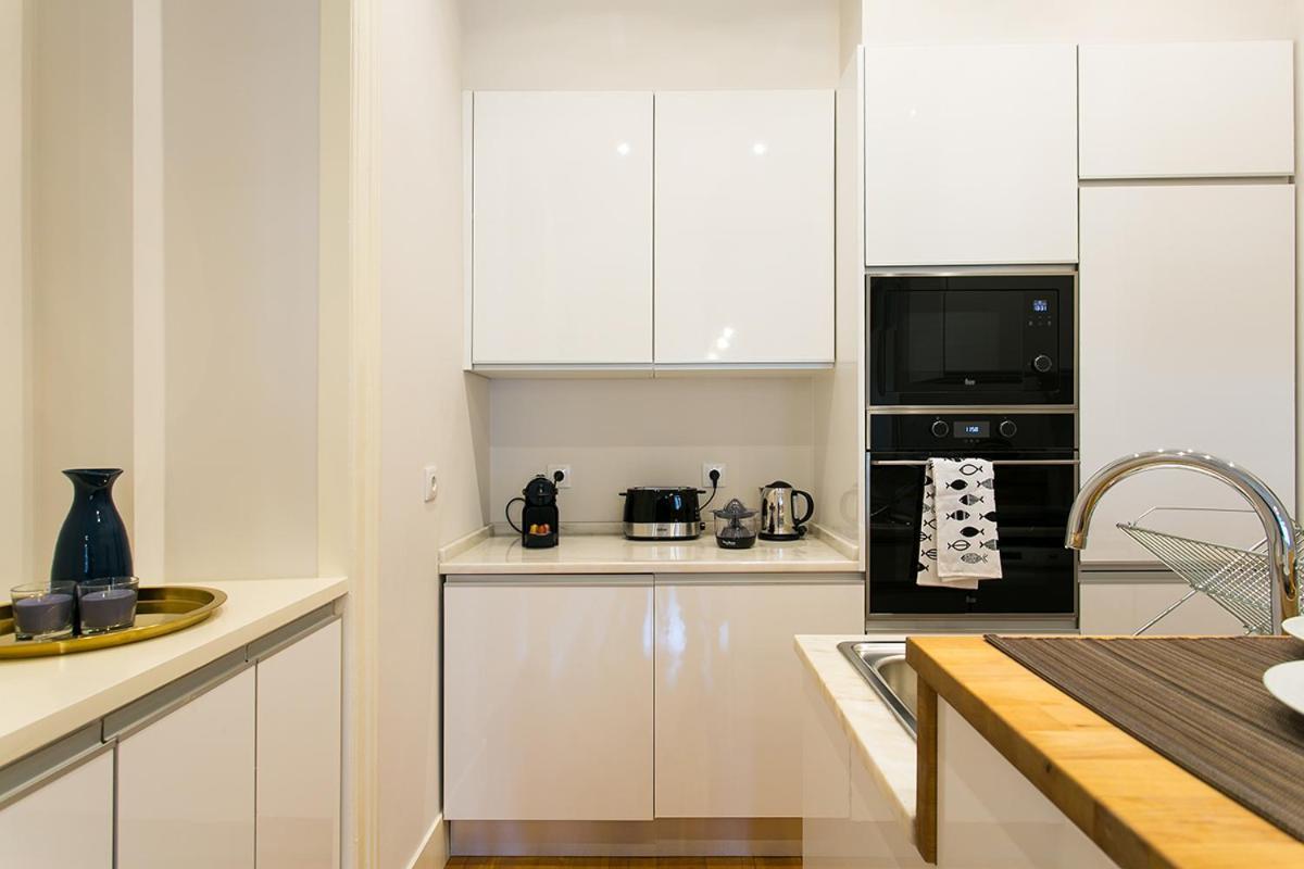 Lovelystay - Cozy 3Bdr Apartment In Estrela Lisboa Εξωτερικό φωτογραφία